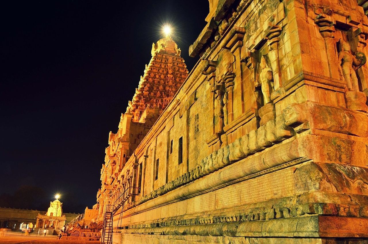 Brihadeeswarar Temple
